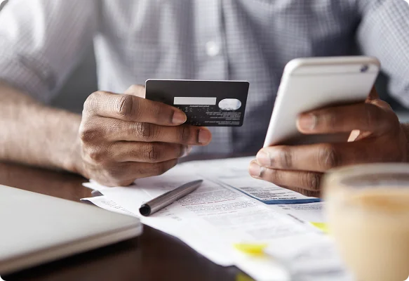 Person paying online by card for a translation order